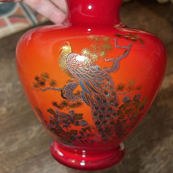 Vintage Asian oriental orange red cased glass with peacock vase - Picture 11 of 11